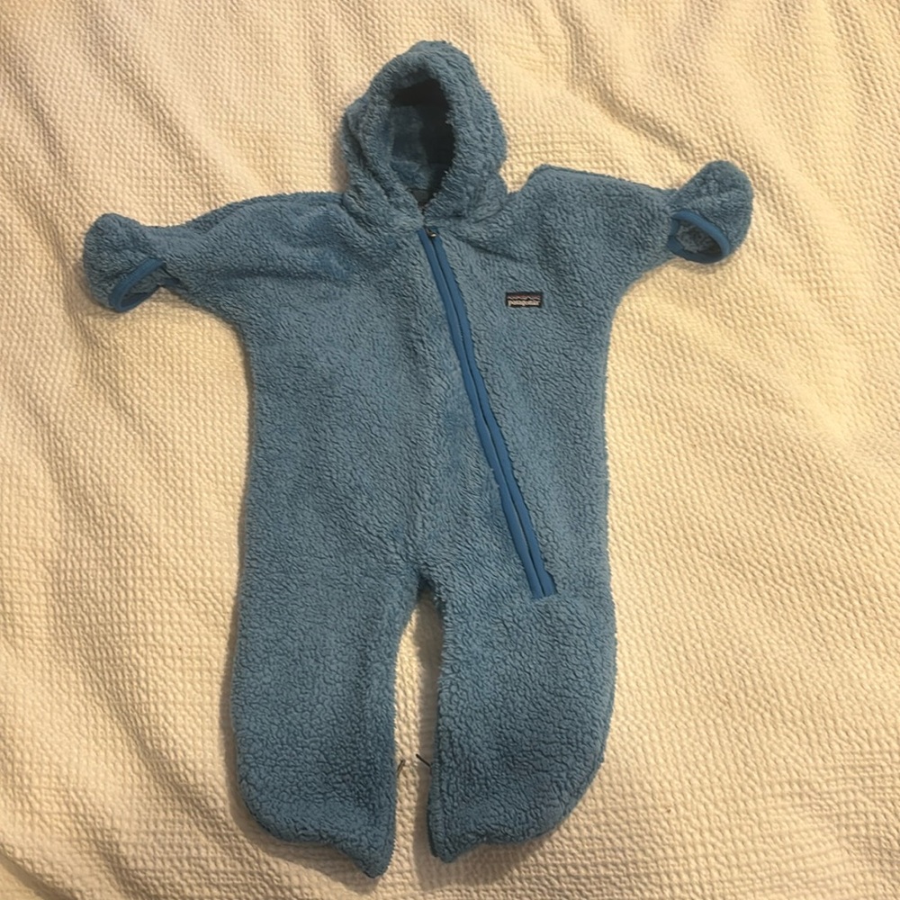 Patagonia fleece bunting, 6 months